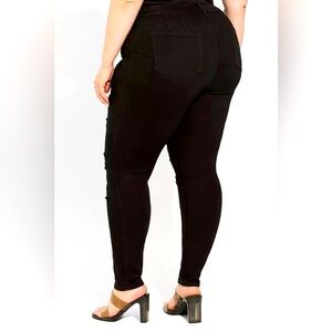 Torrid High Rise Skinny